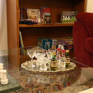 https://houspitality-caesar-bb.it-romehotels.com